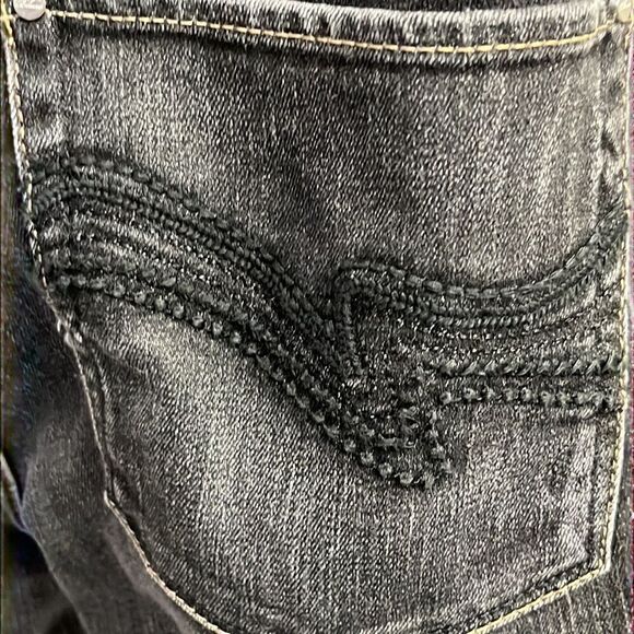 White House Black Market Black Distressed “Blanc” 5-Pocket Bootleg Jeans- 8S - Picture 8 of 14